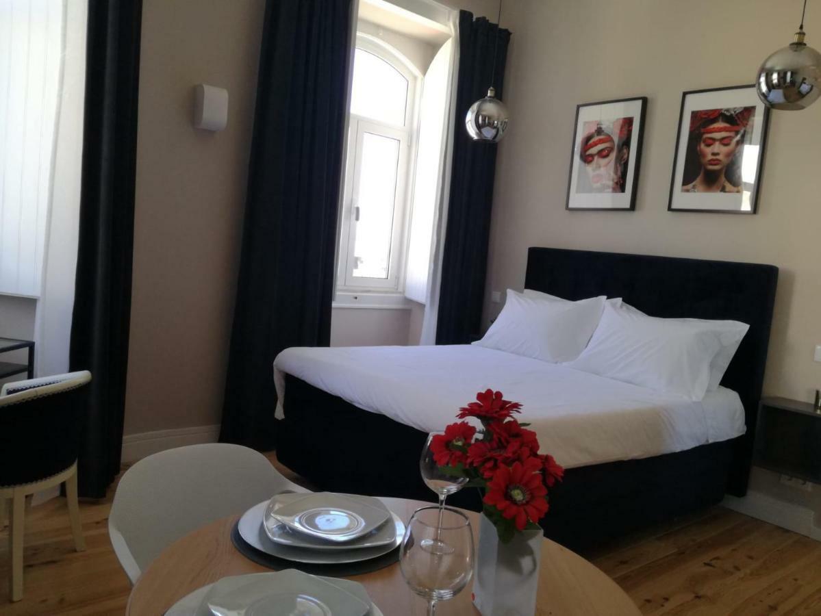 פורטימאו Temple Suites Guesthouse מראה חיצוני תמונה